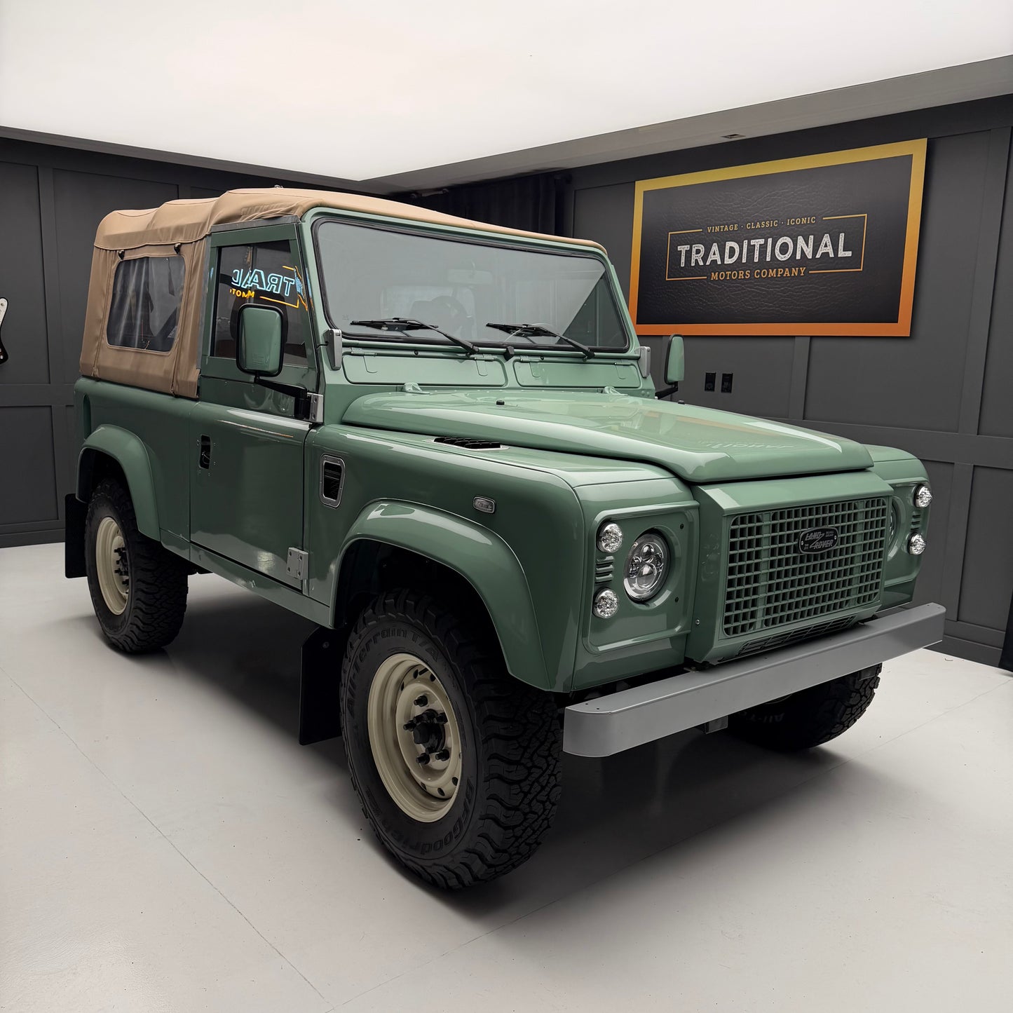 2000 Land Rover Defender