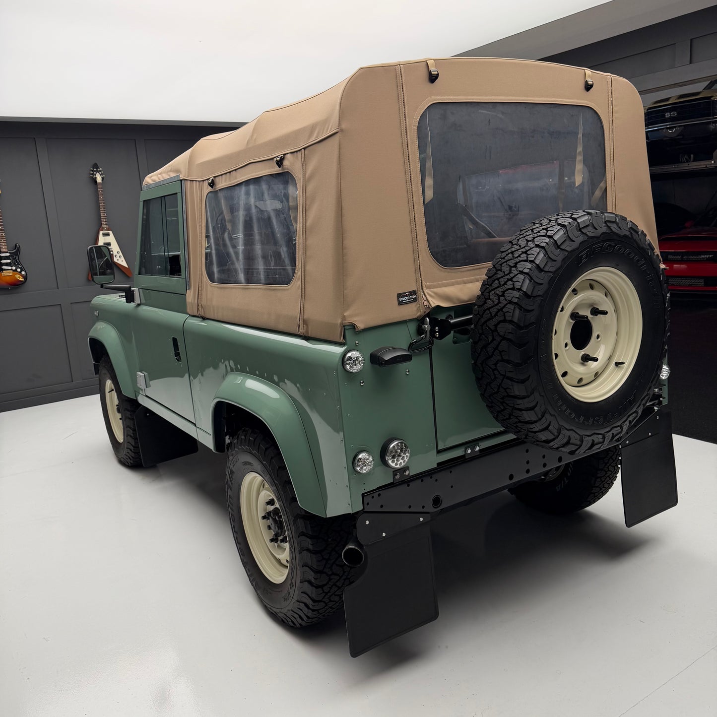 2000 Land Rover Defender