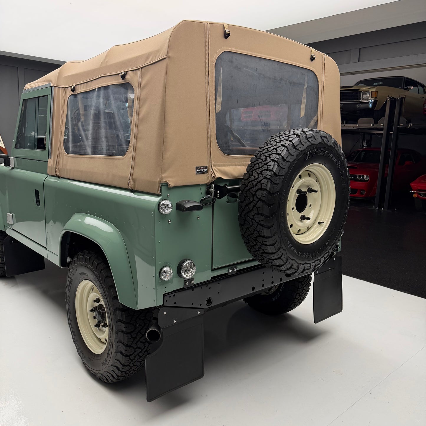2000 Land Rover Defender