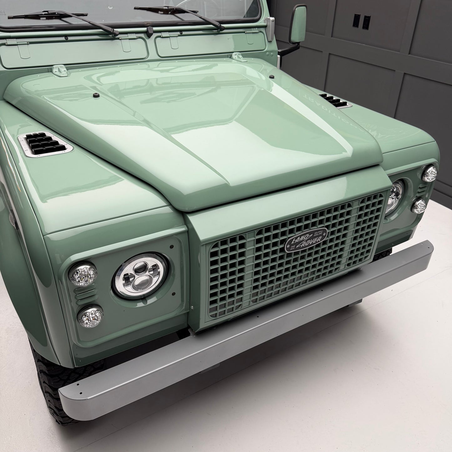 2000 Land Rover Defender