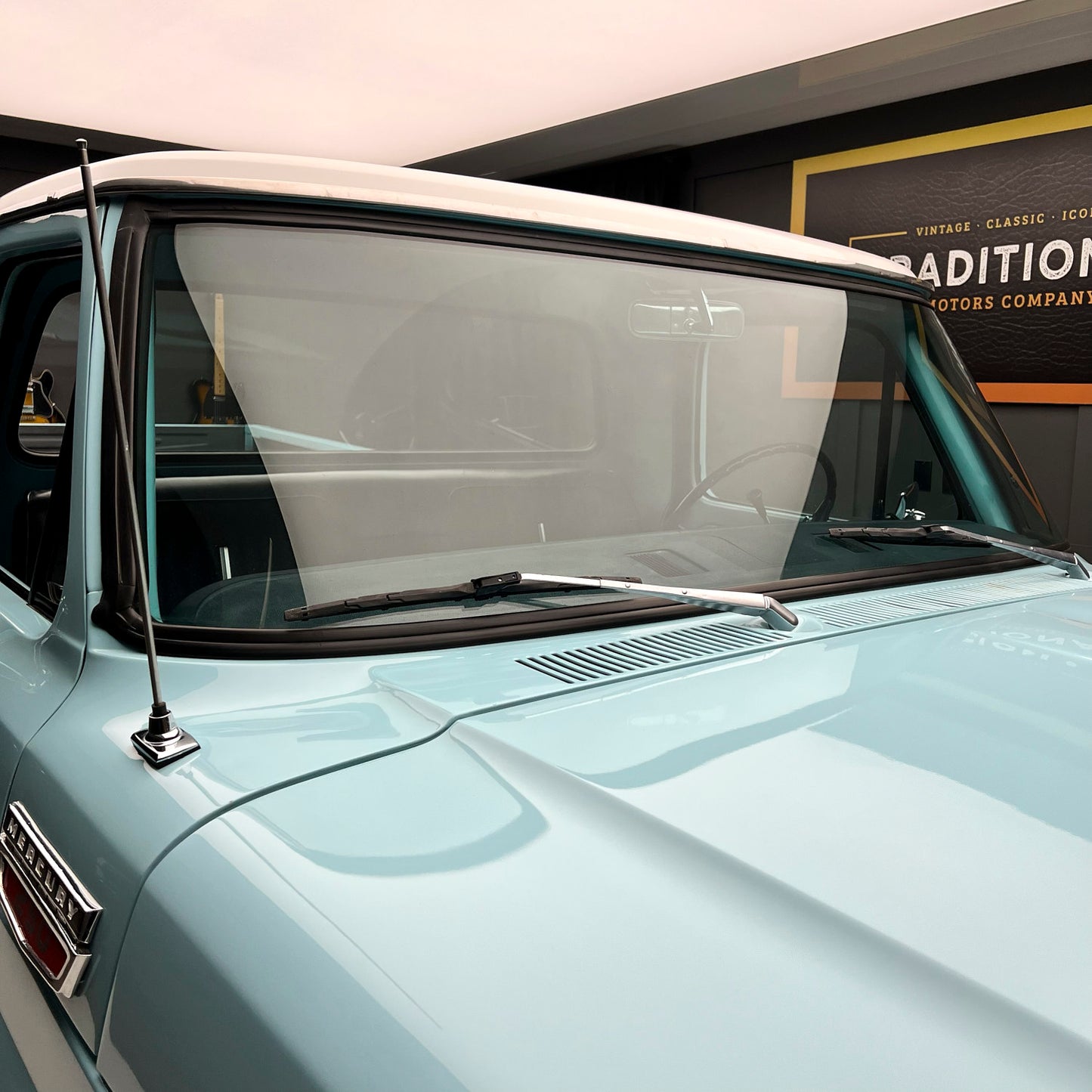 1967 Mercury M250