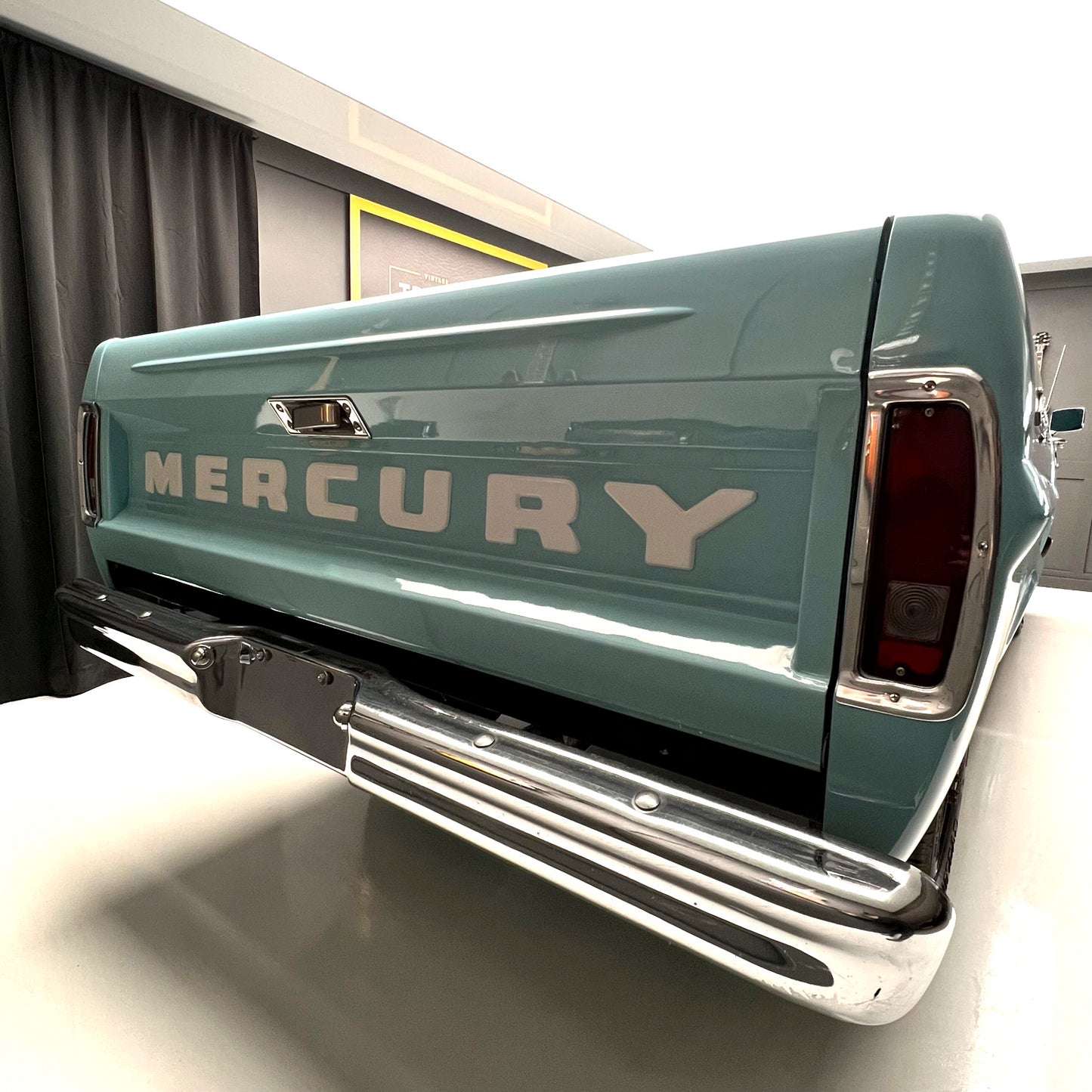 1967 Mercury M250