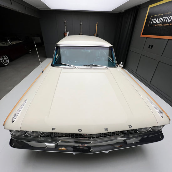 Load image into Gallery viewer, 1963 Ford Country Squire