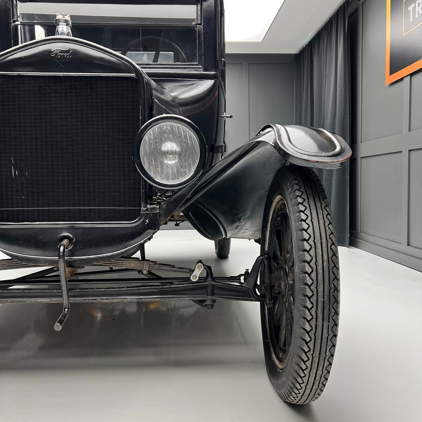1925 Ford Model T Dr Coupe