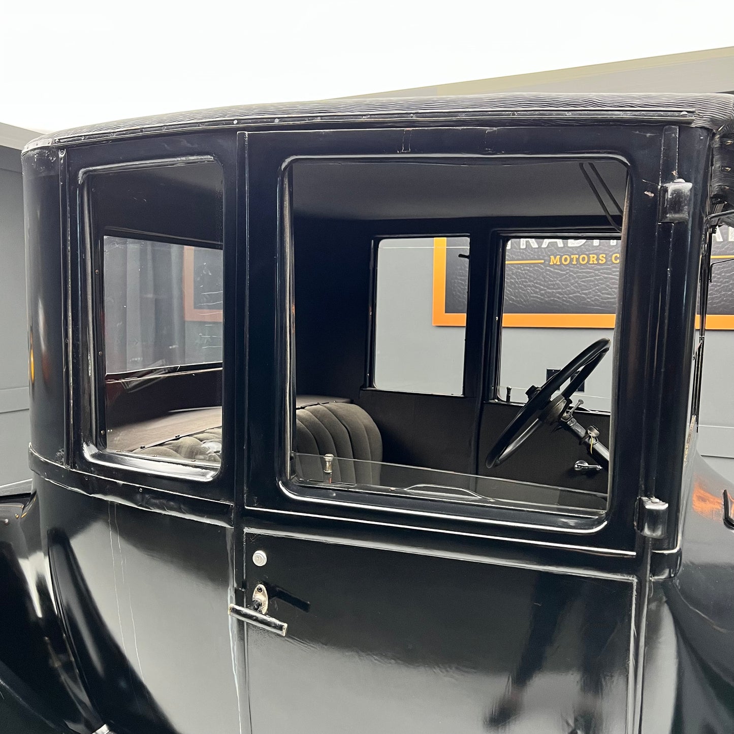 1925 Ford Model T Dr Coupe