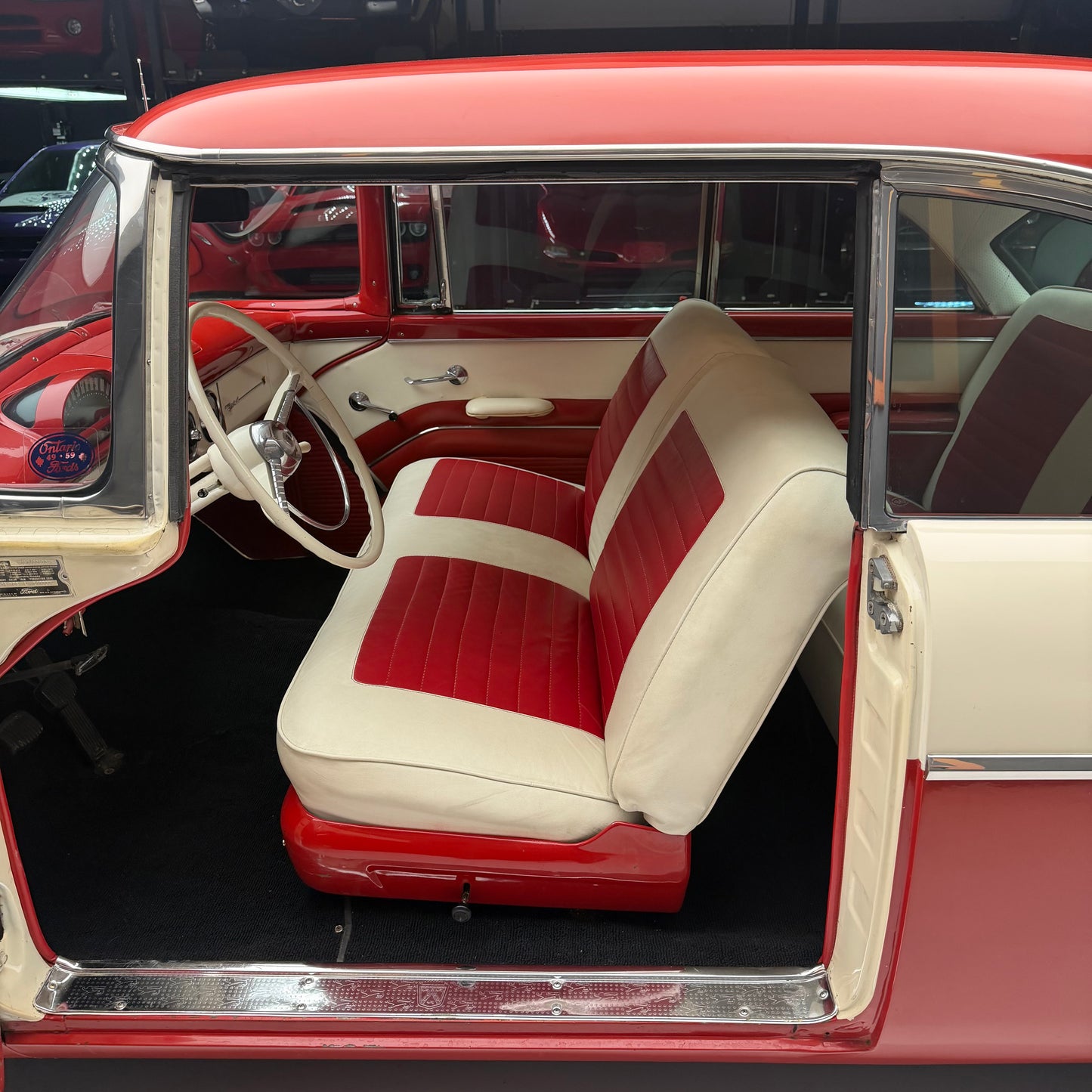 1955 Ford Fairlane Victoria
