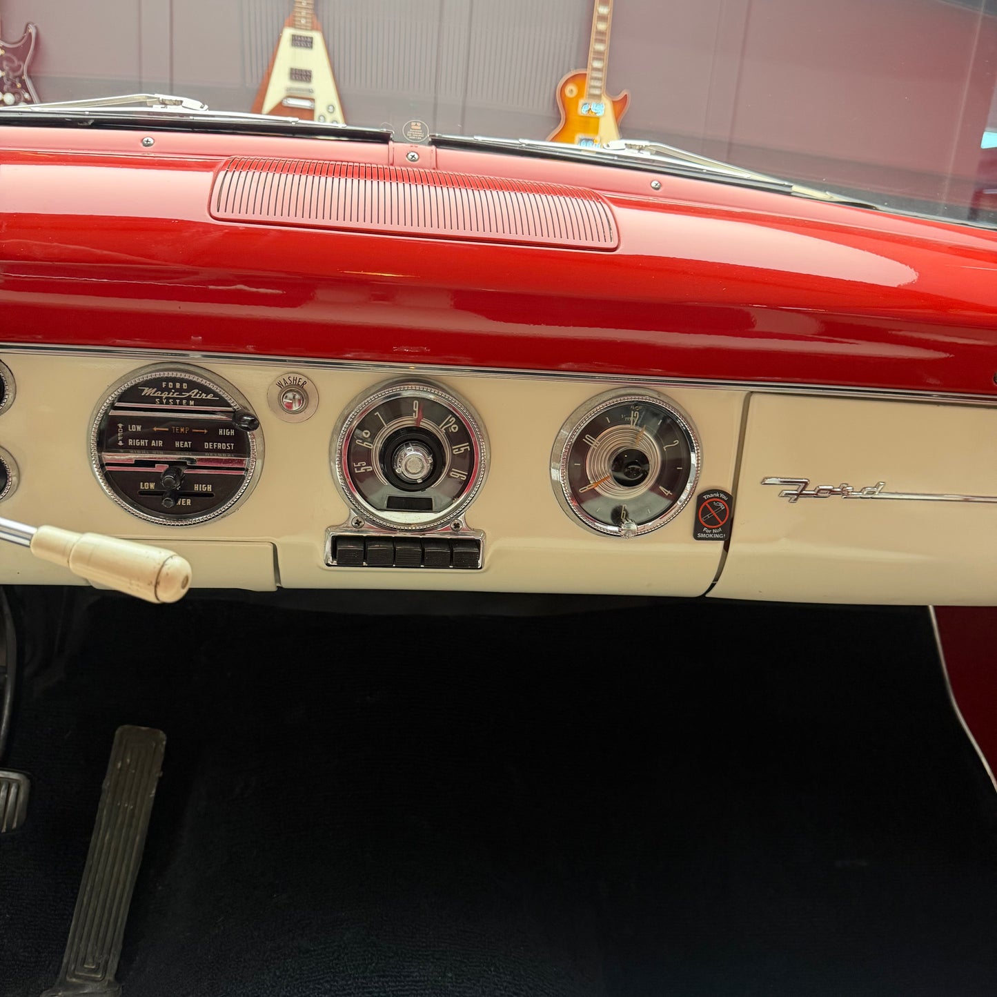 1955 Ford Fairlane Victoria