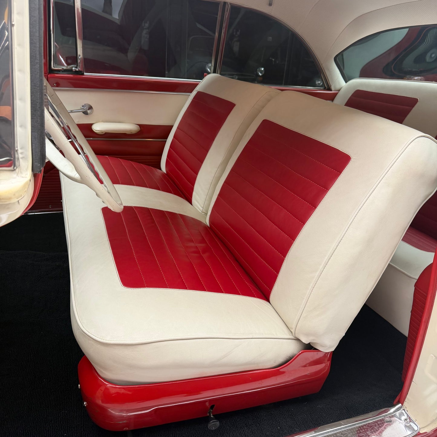 1955 Ford Fairlane Victoria