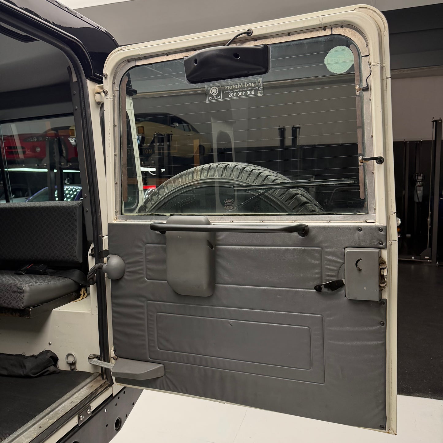 2001 Land Rover Defender 110