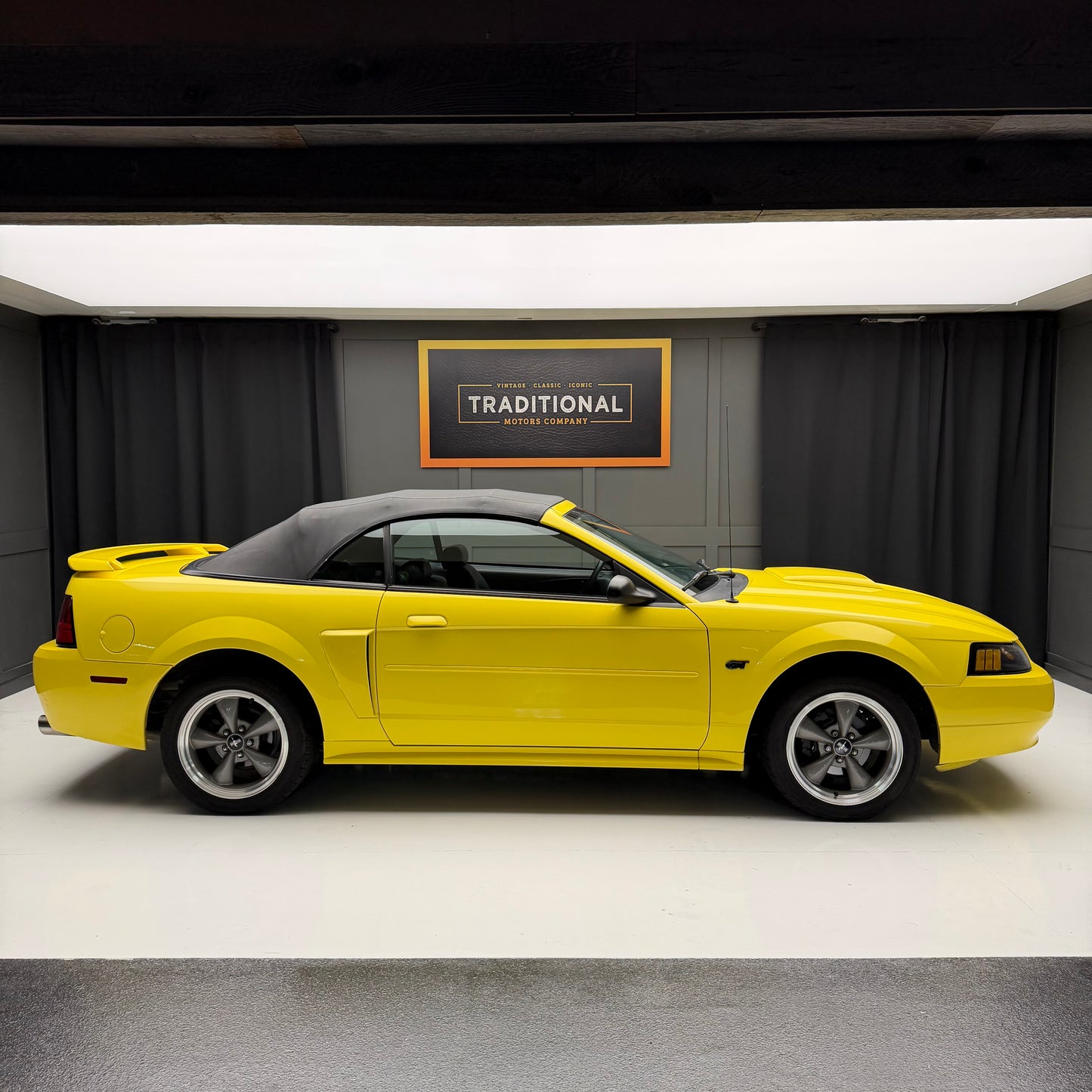 2002 Ford Mustang GT