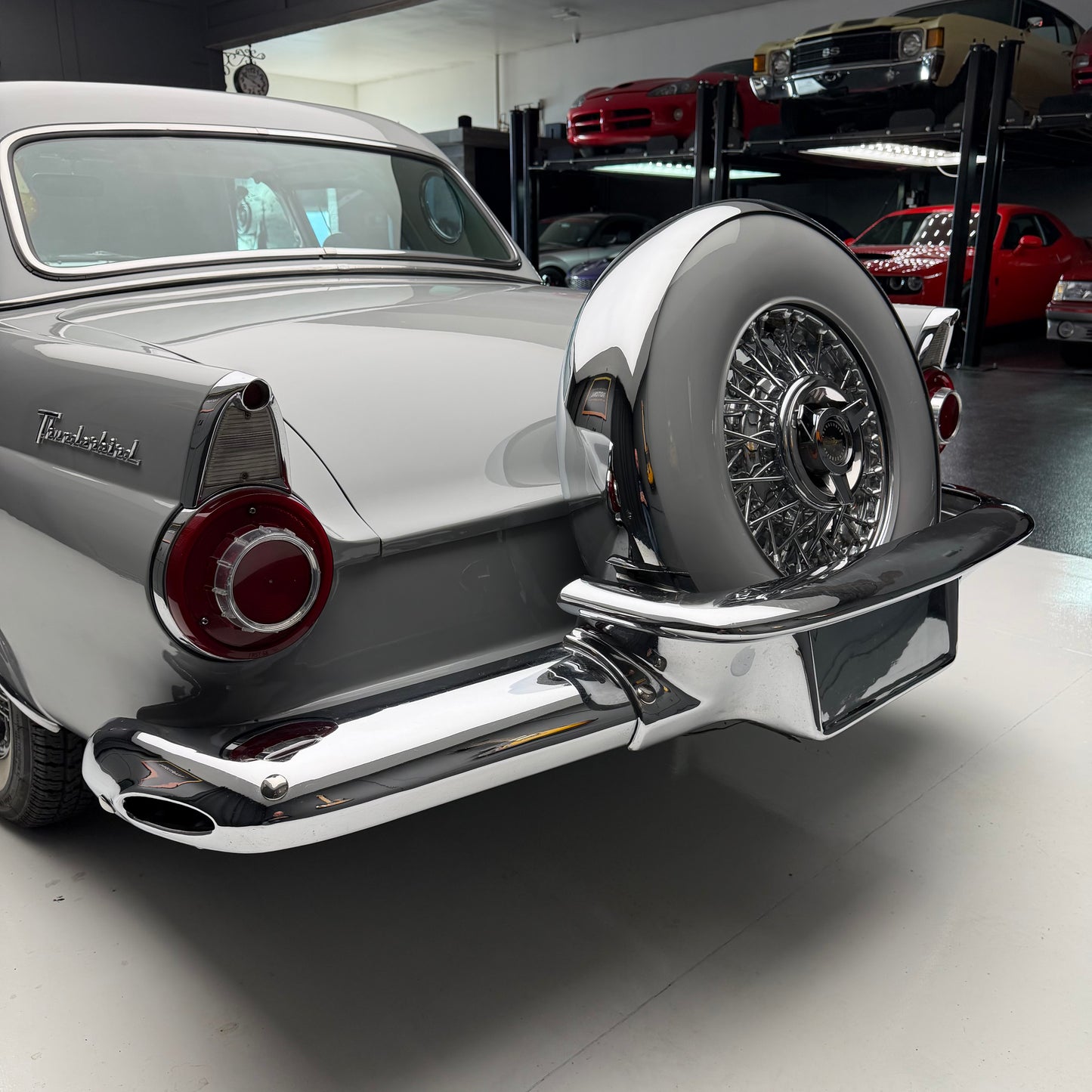 1956 Ford Thunderbird