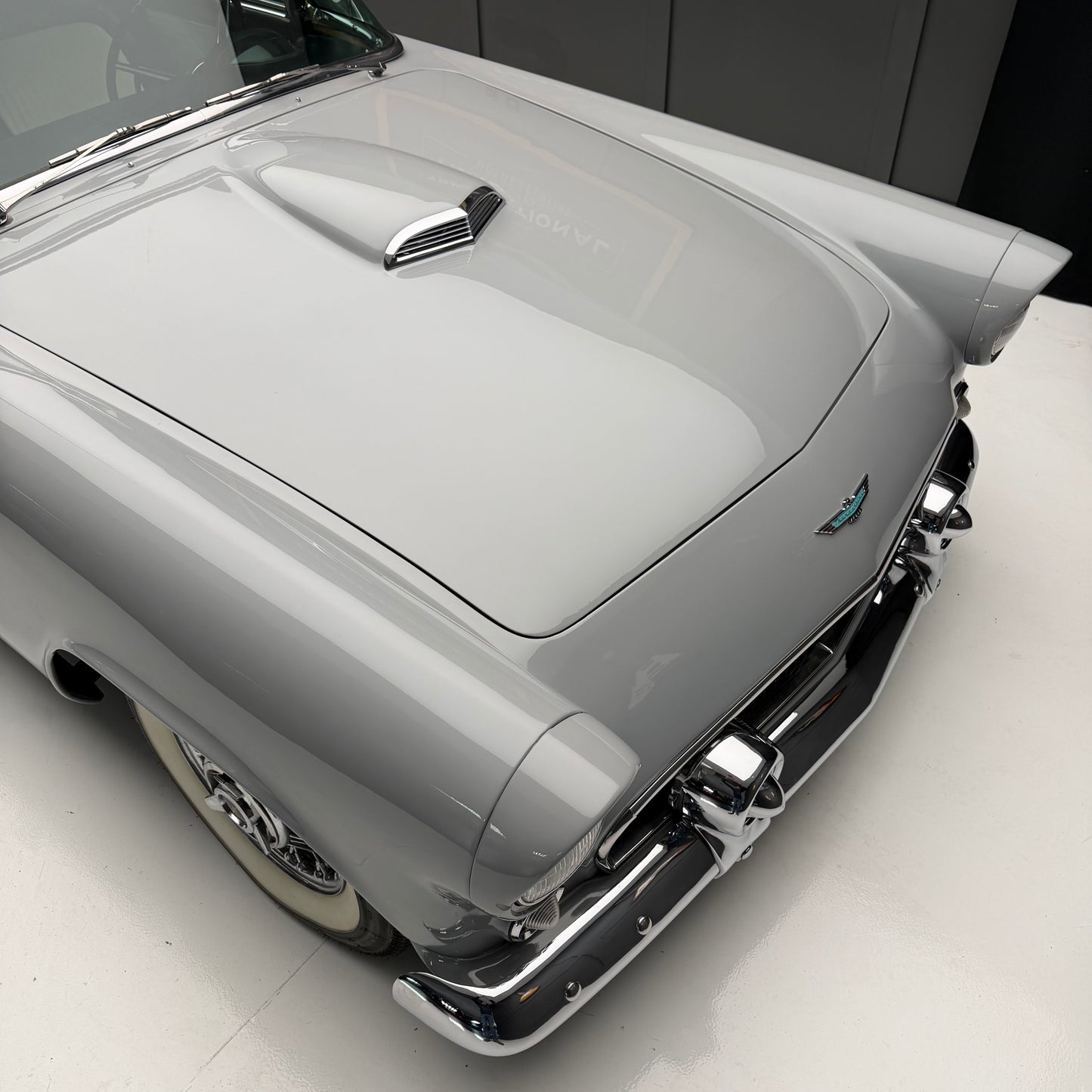 1956 Ford Thunderbird