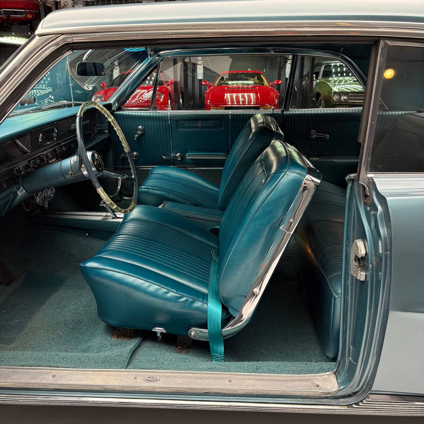 1964 Pontiac Parisienne Custom Sport