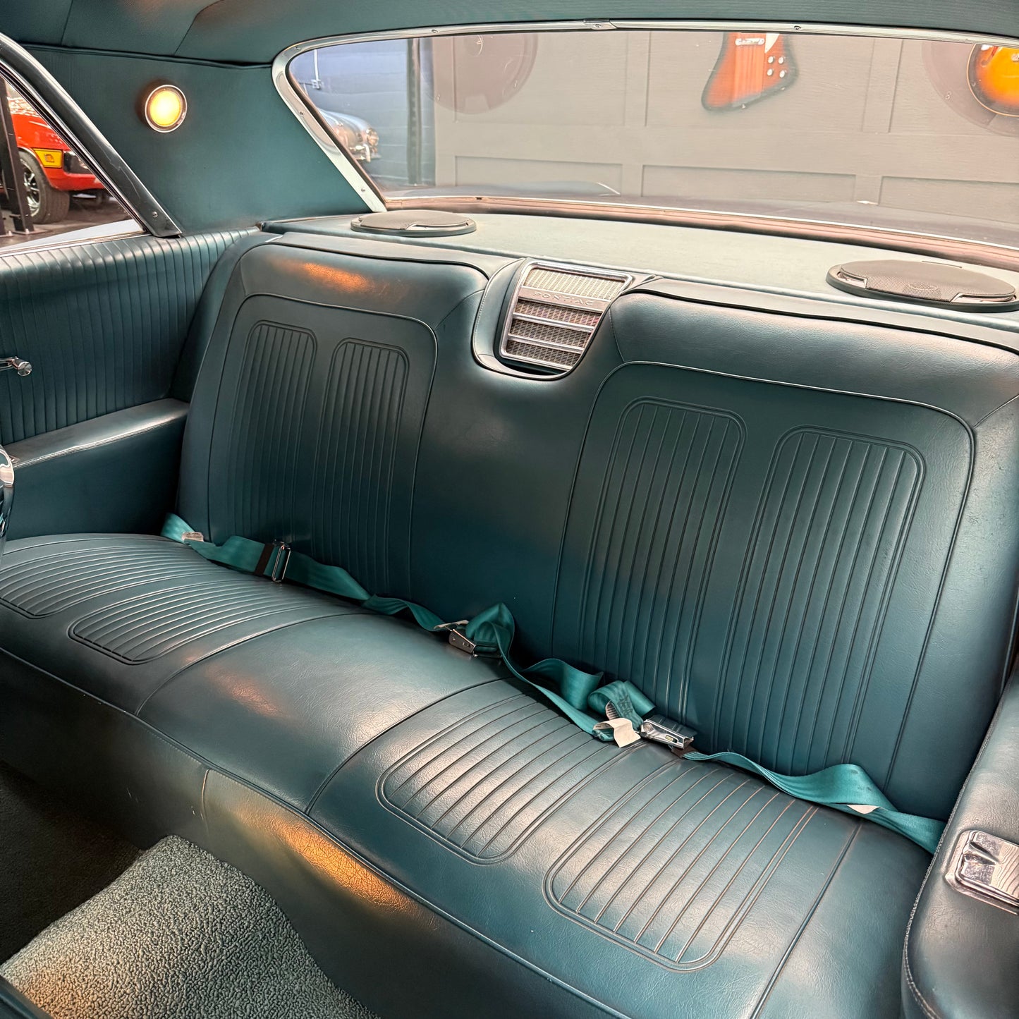 1964 Pontiac Parisienne Custom Sport