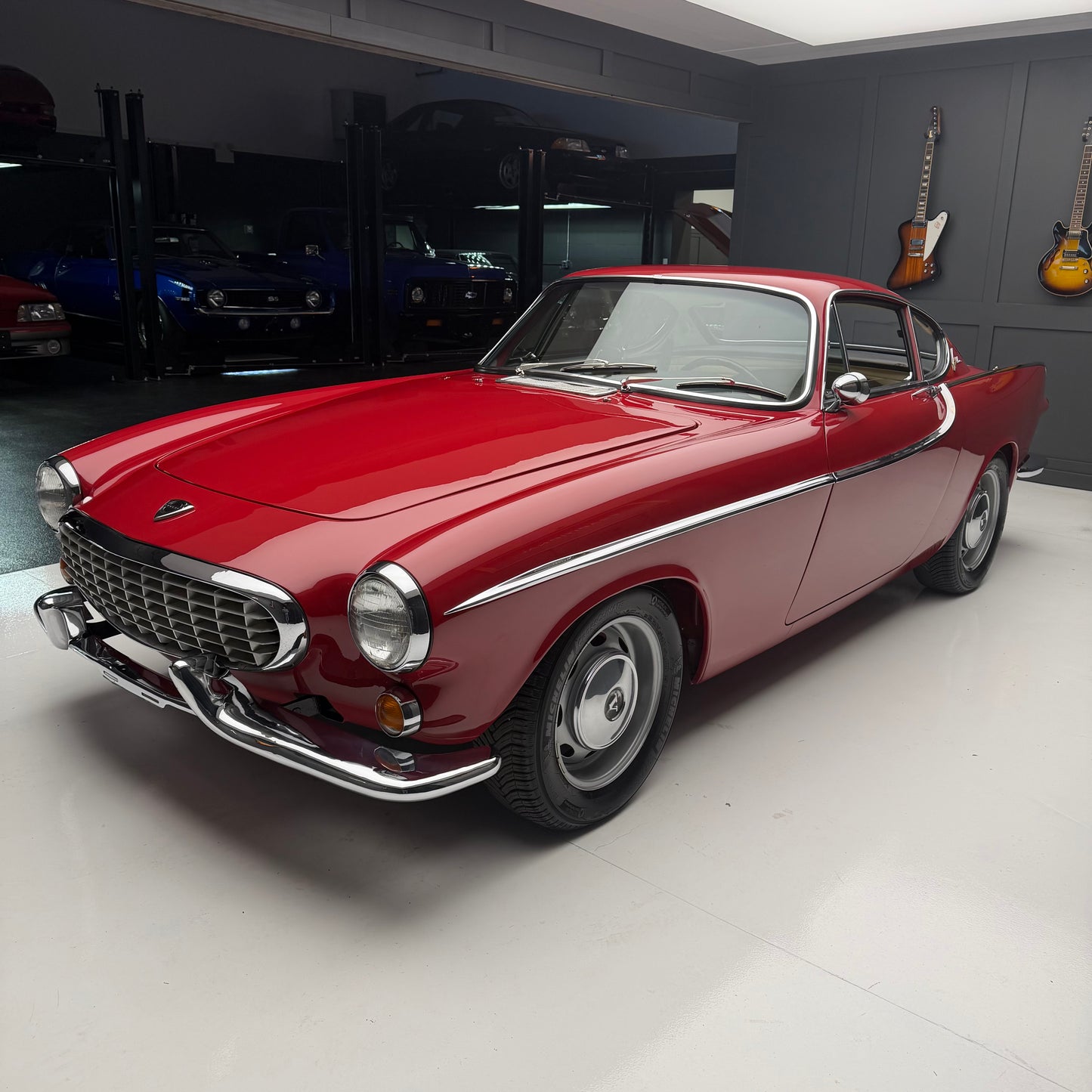 1963 Volvo P1800