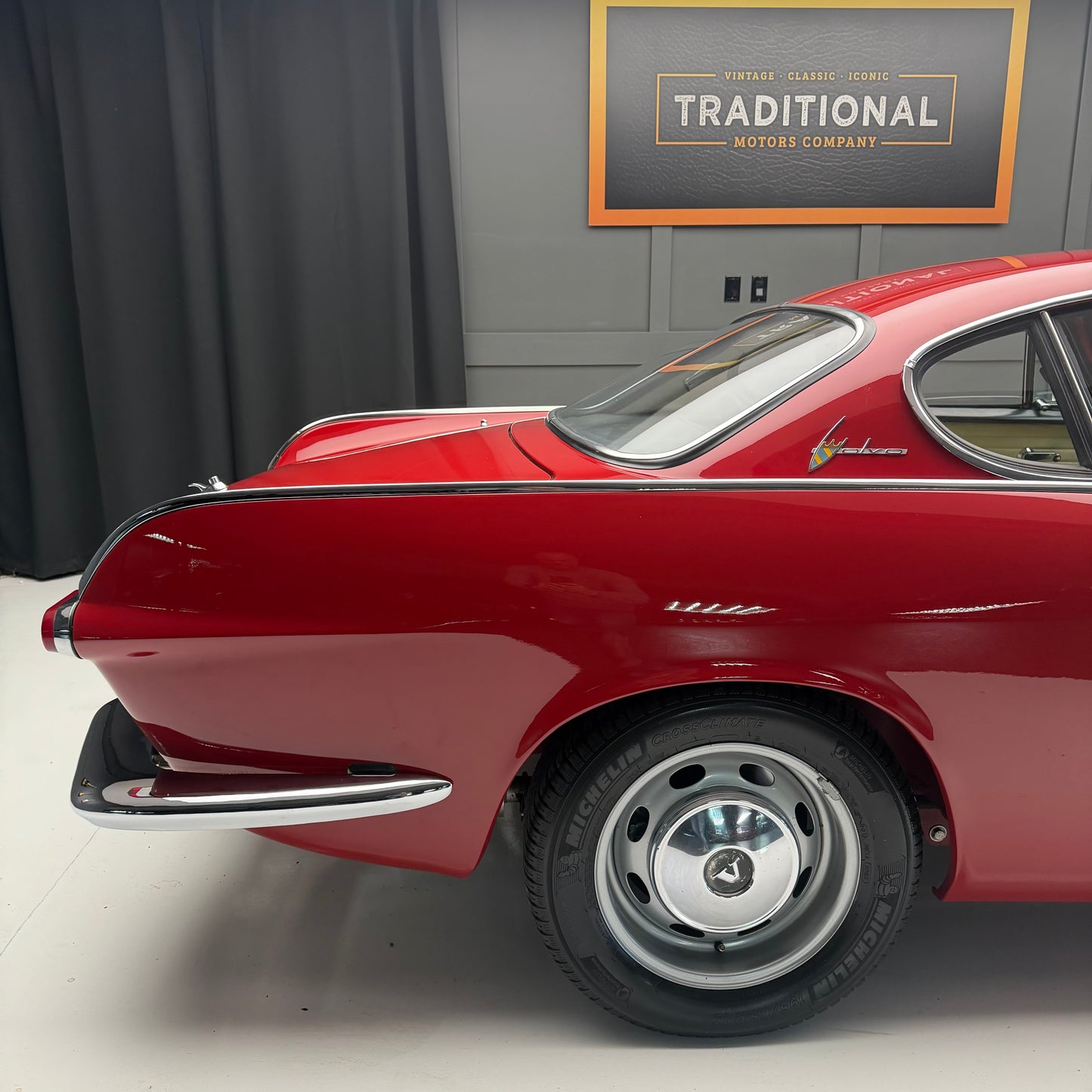 1963 Volvo P1800