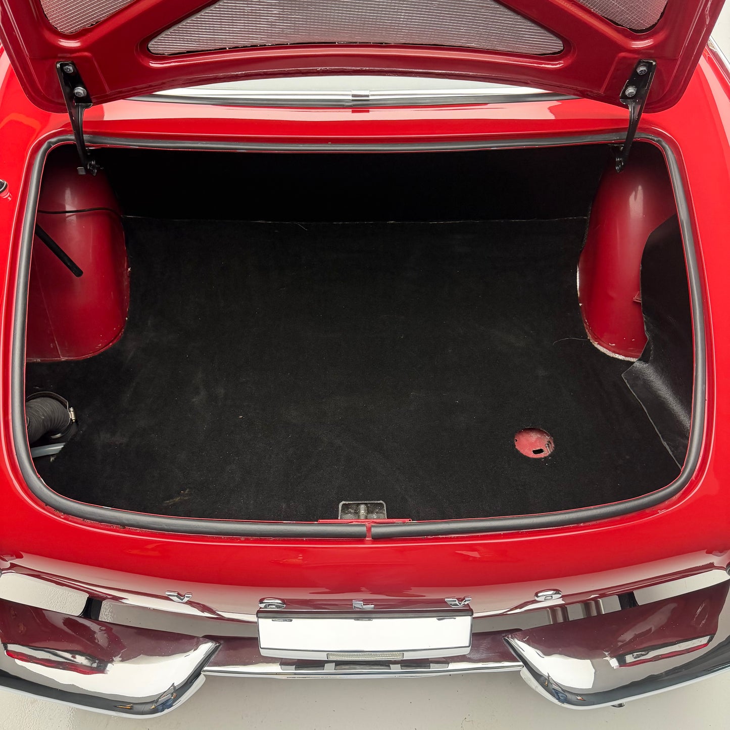1963 Volvo P1800