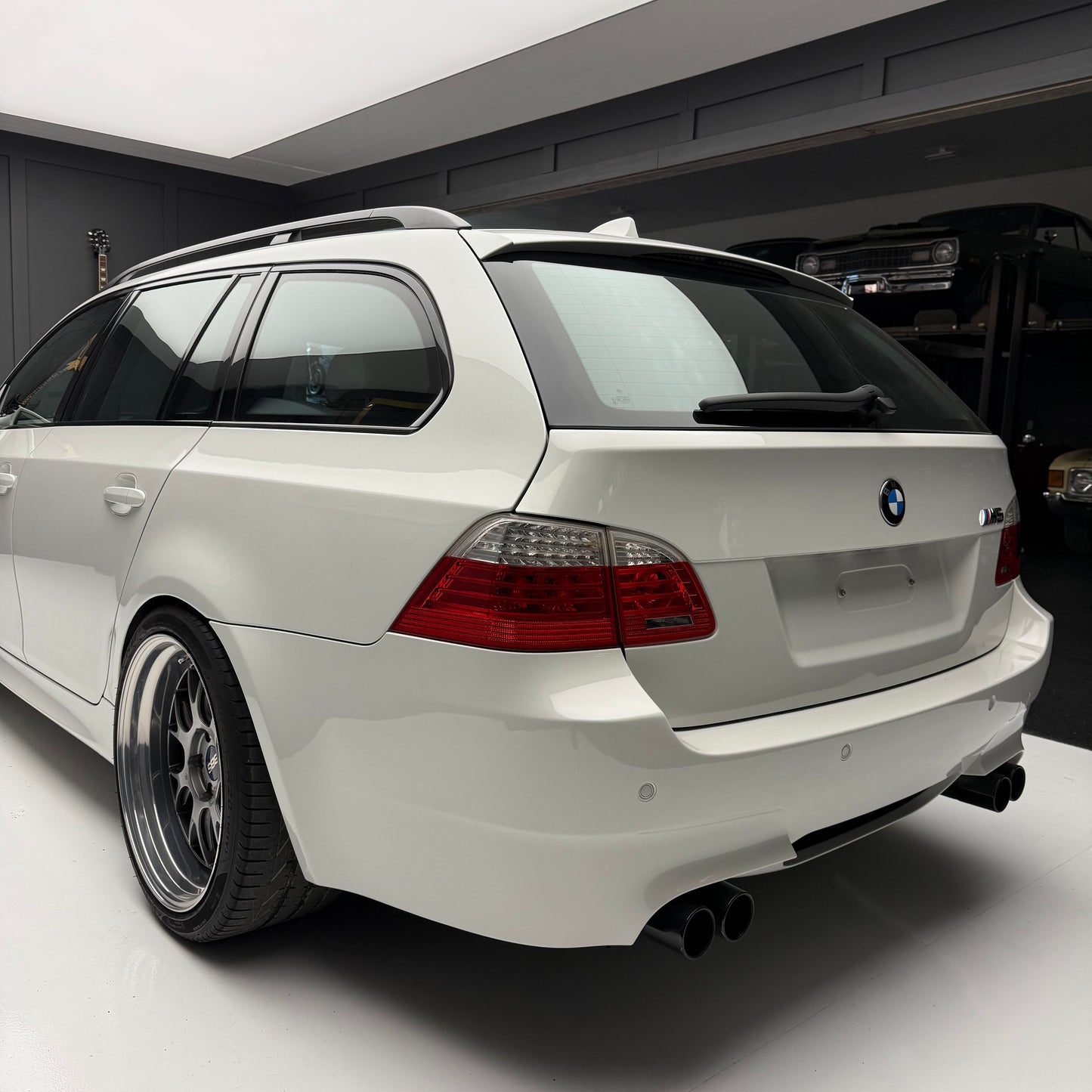 2008 BMW M5 SMG Touring E61