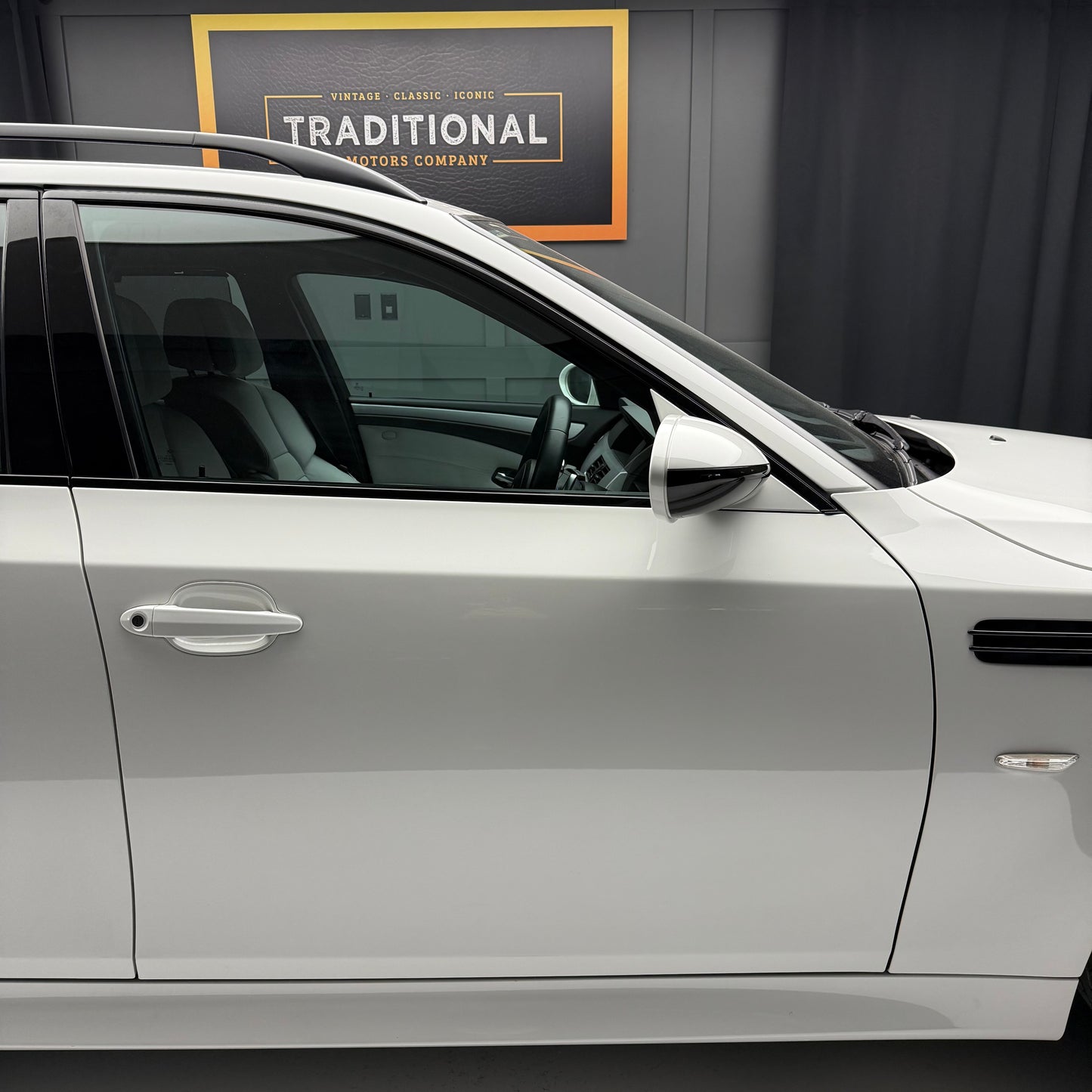 2008 BMW M5 SMG Touring E61