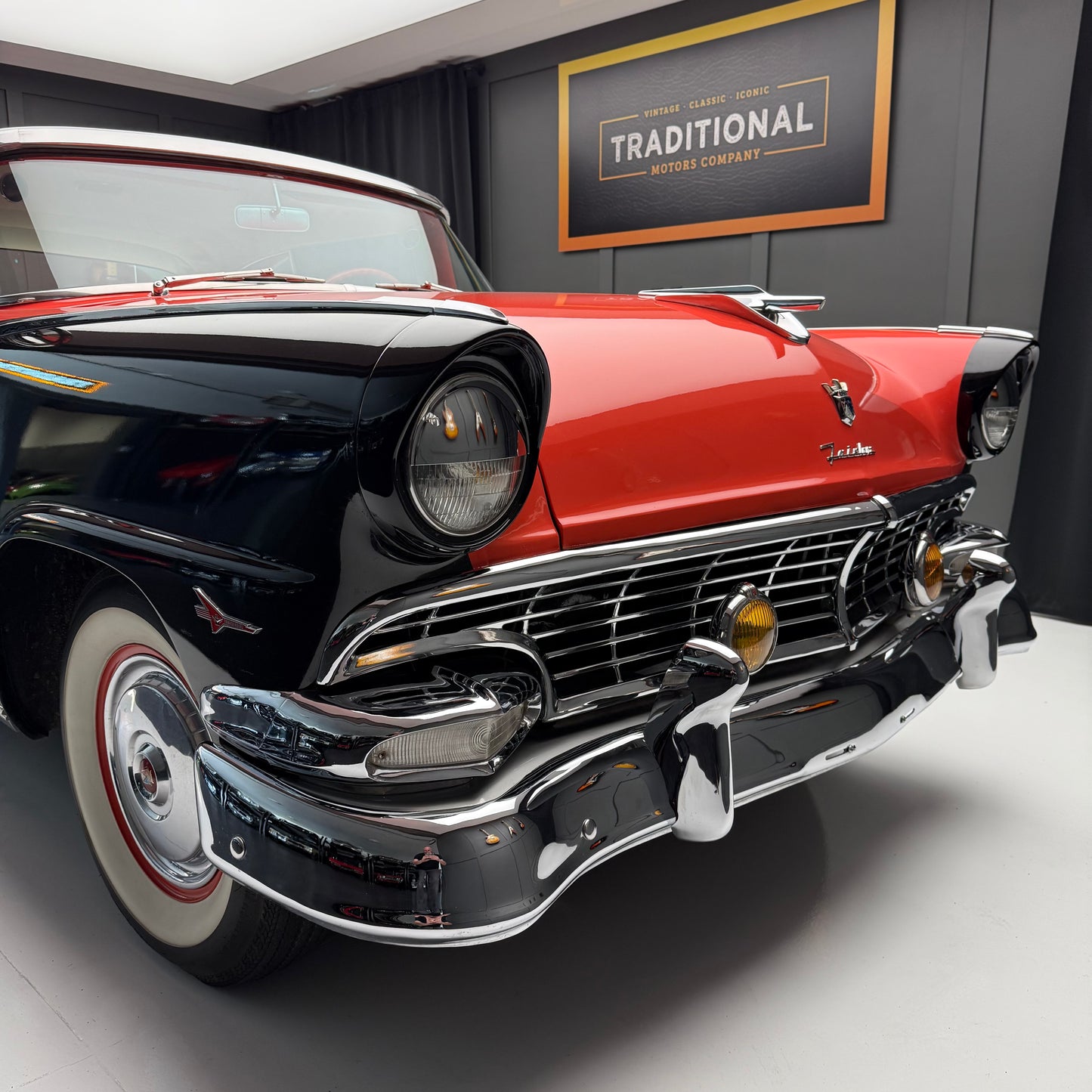 1956 Ford Fairlane Victoria