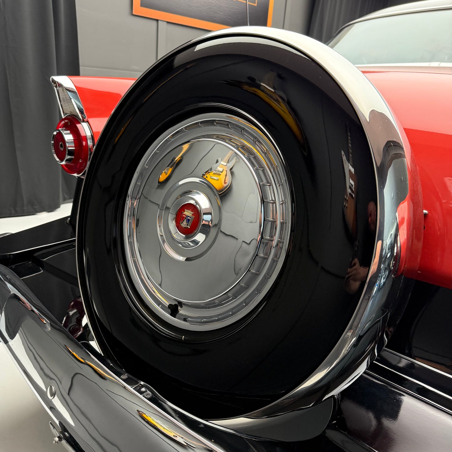 1956 Ford Fairlane Victoria