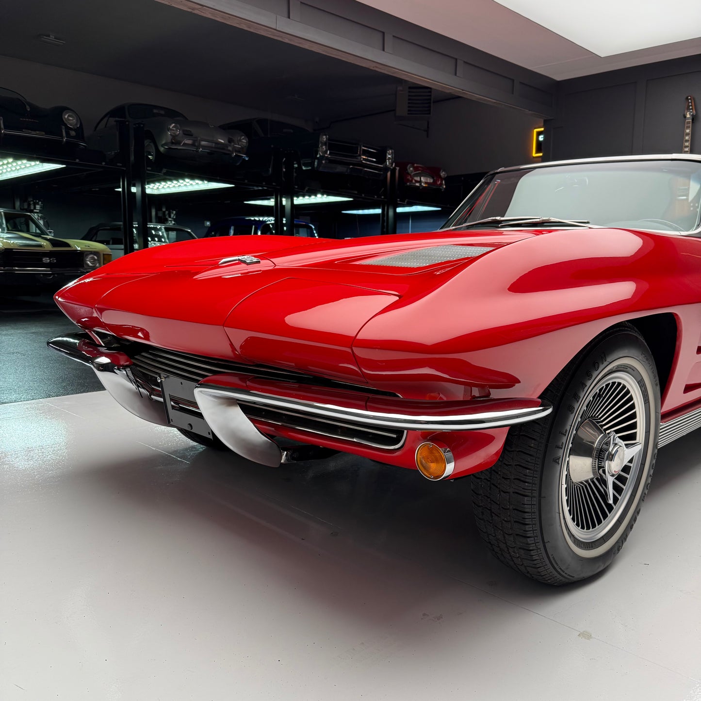 1963 Chevrolet Corvette Roadster