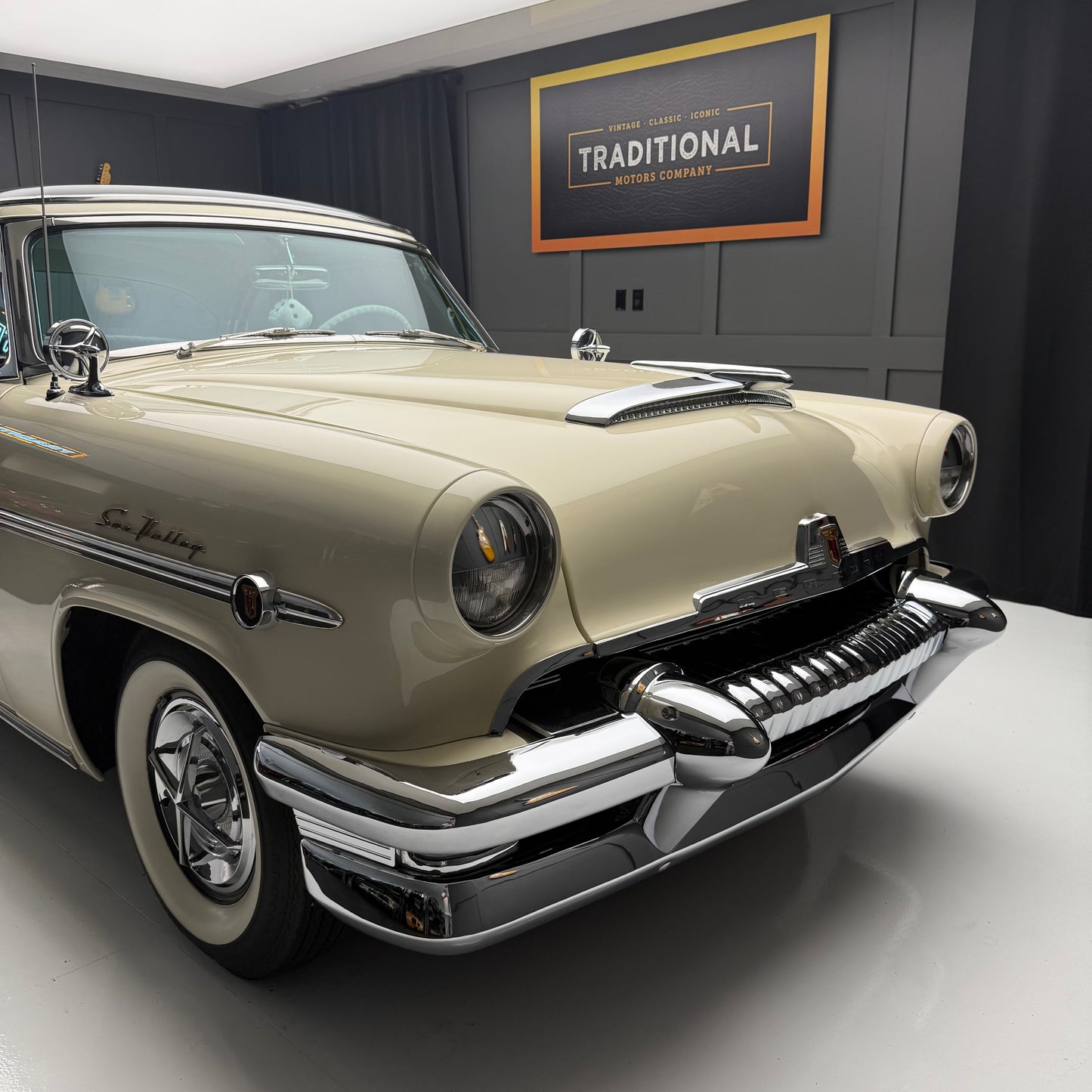 1954 Mercury Monterey Sun Valley