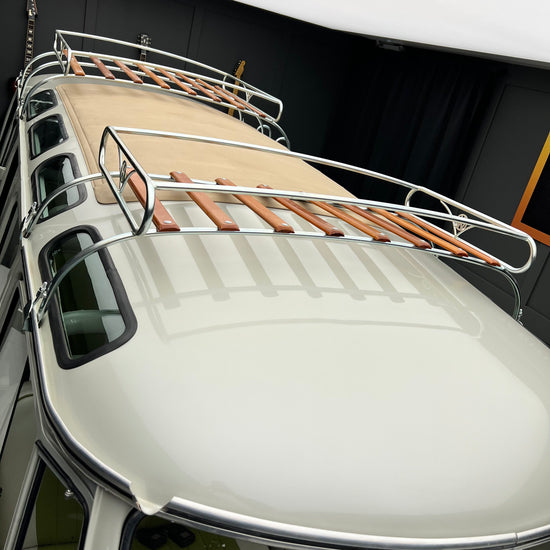 1975 Volkswagen Microbus Deluxe Samba 23 window