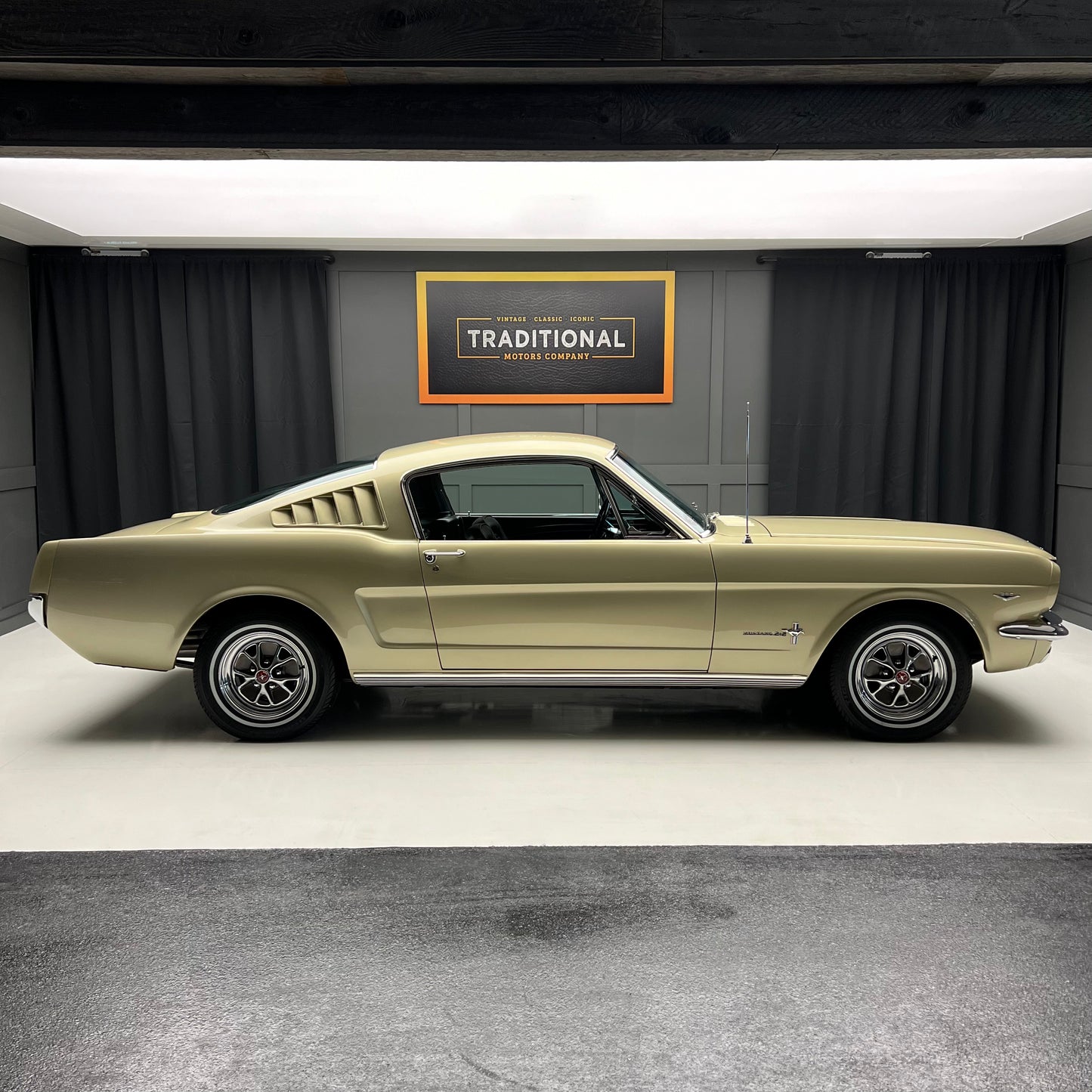 1965 Ford Mustang Fastback