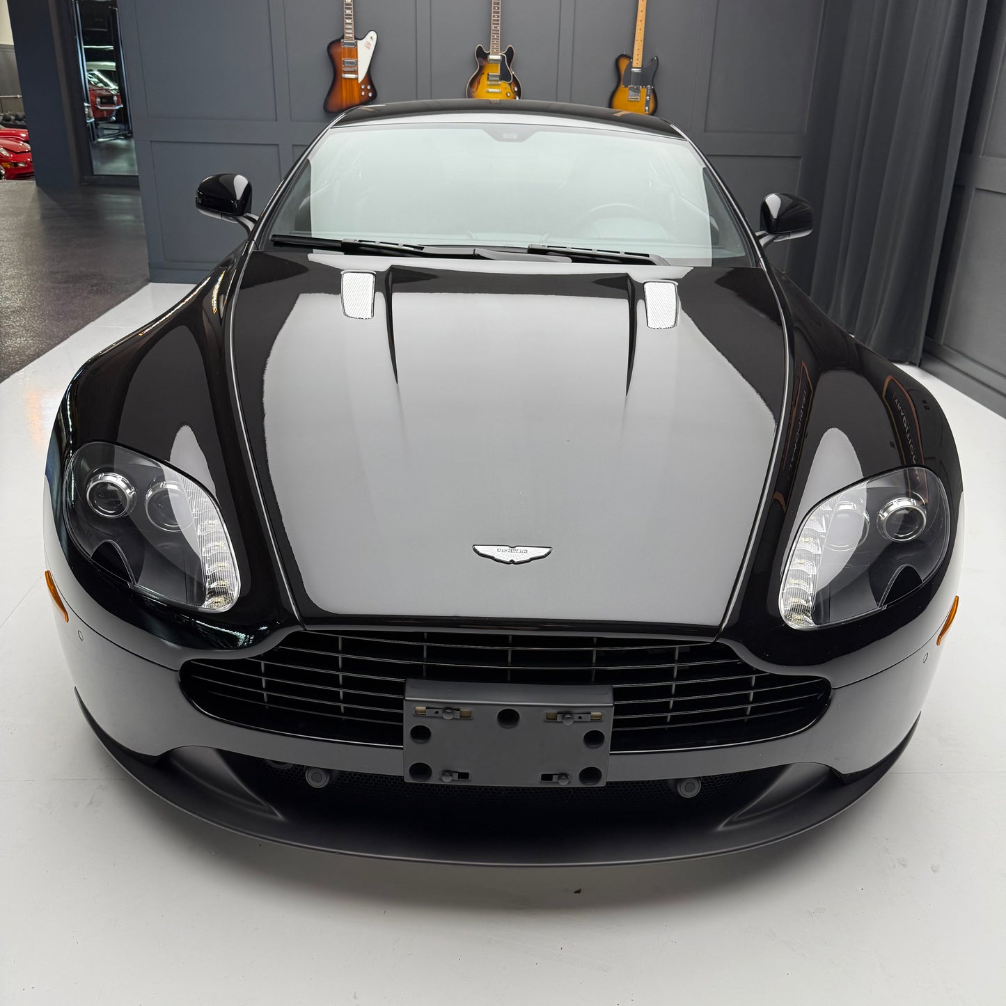 2013 Aston Martin Vantage