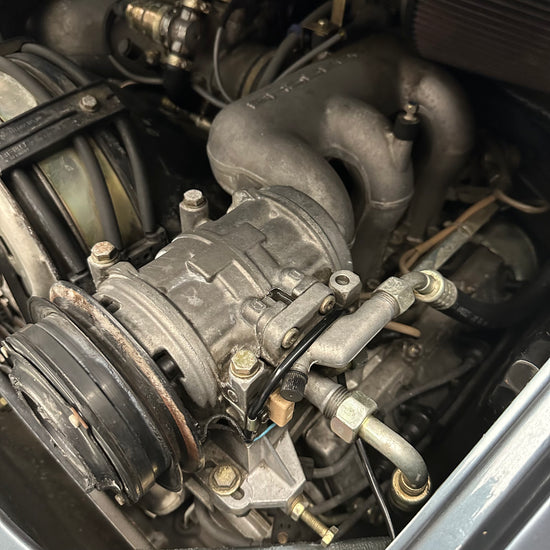 Load image into Gallery viewer, 1987 Porsche 911 Carrera
