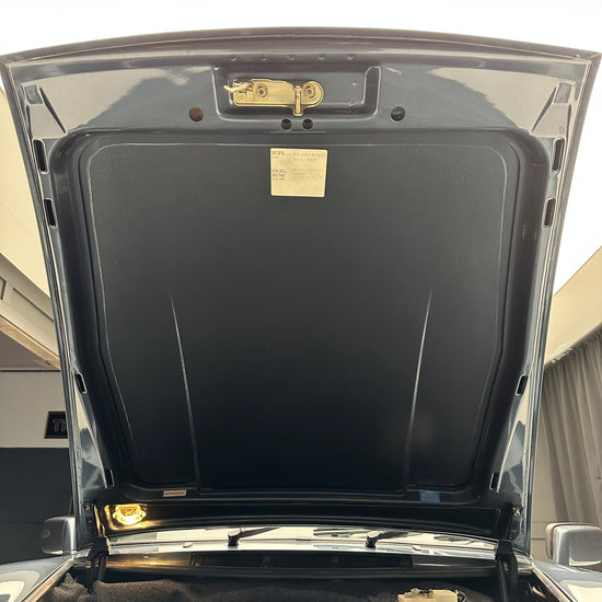 Load image into Gallery viewer, 1987 Porsche 911 Carrera
