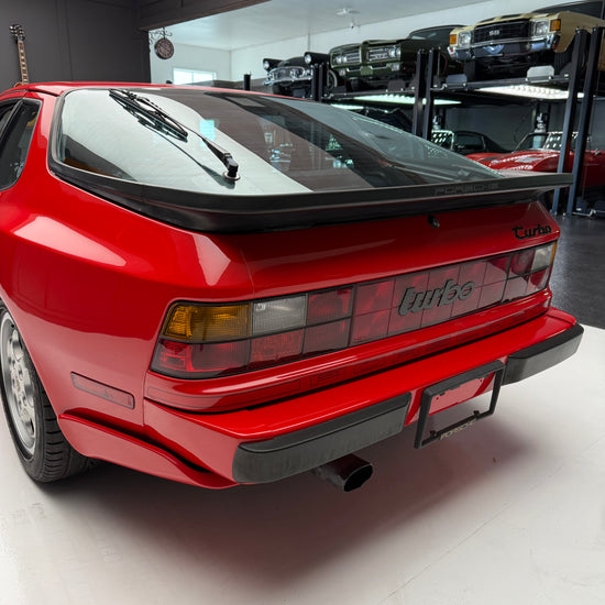 1987 Porsche 944 Turbo