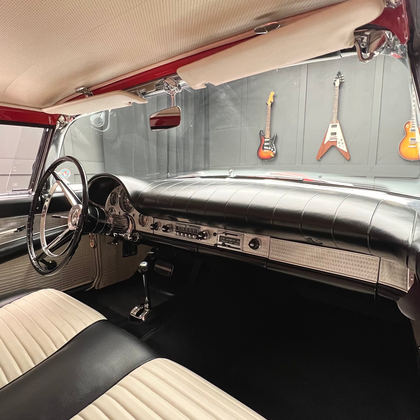 1957 Ford Thunderbird 312