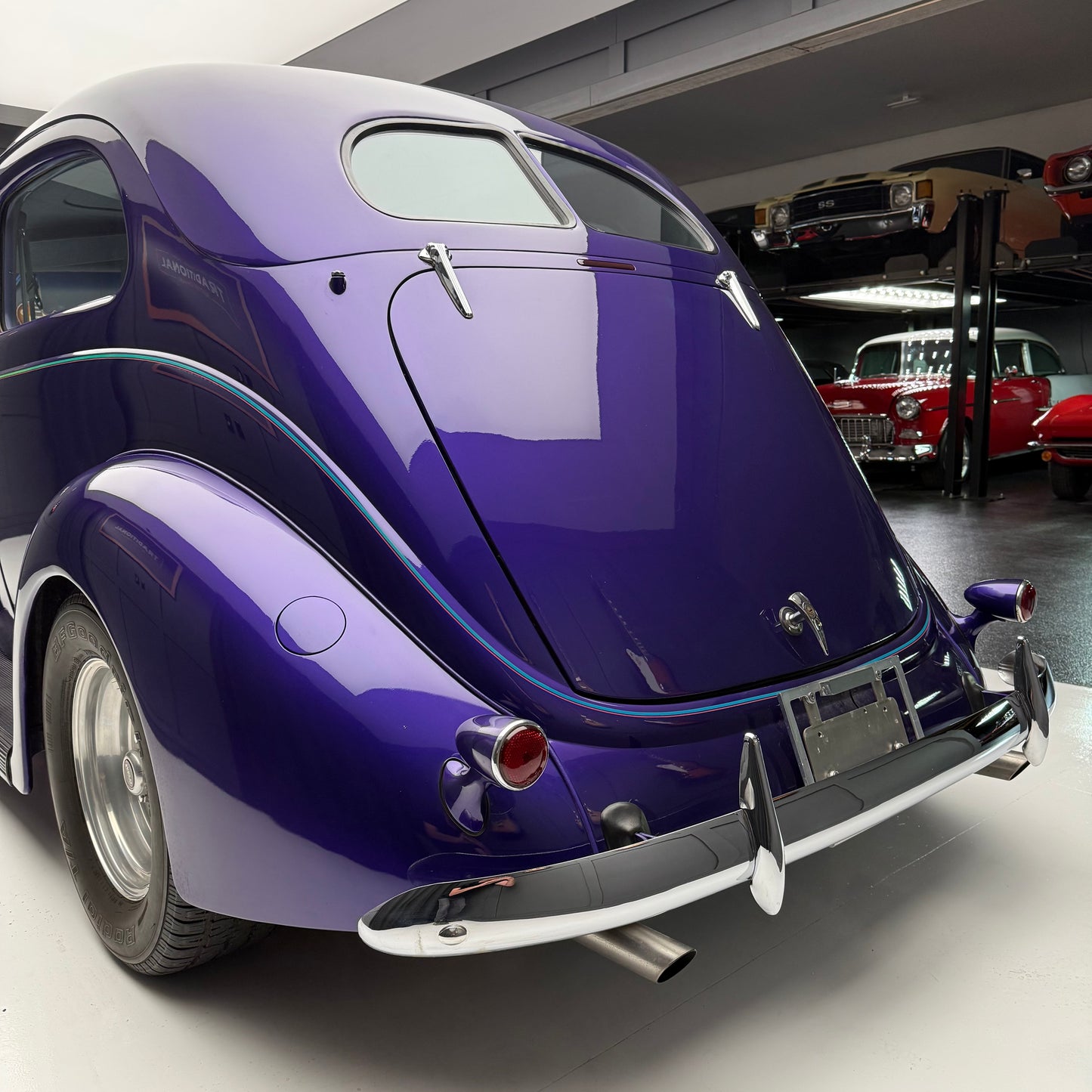 1937 Ford Two Door Flatback