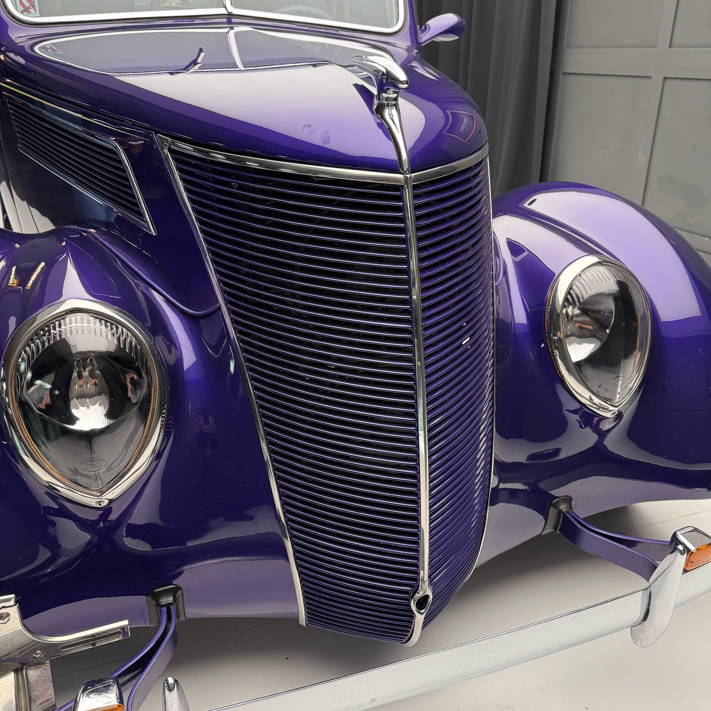 1937 Ford Two Door Flatback