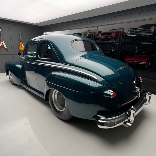 1948 Ford Super Deluxe