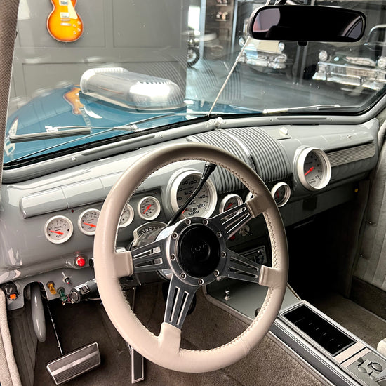 1948 Ford Super Deluxe