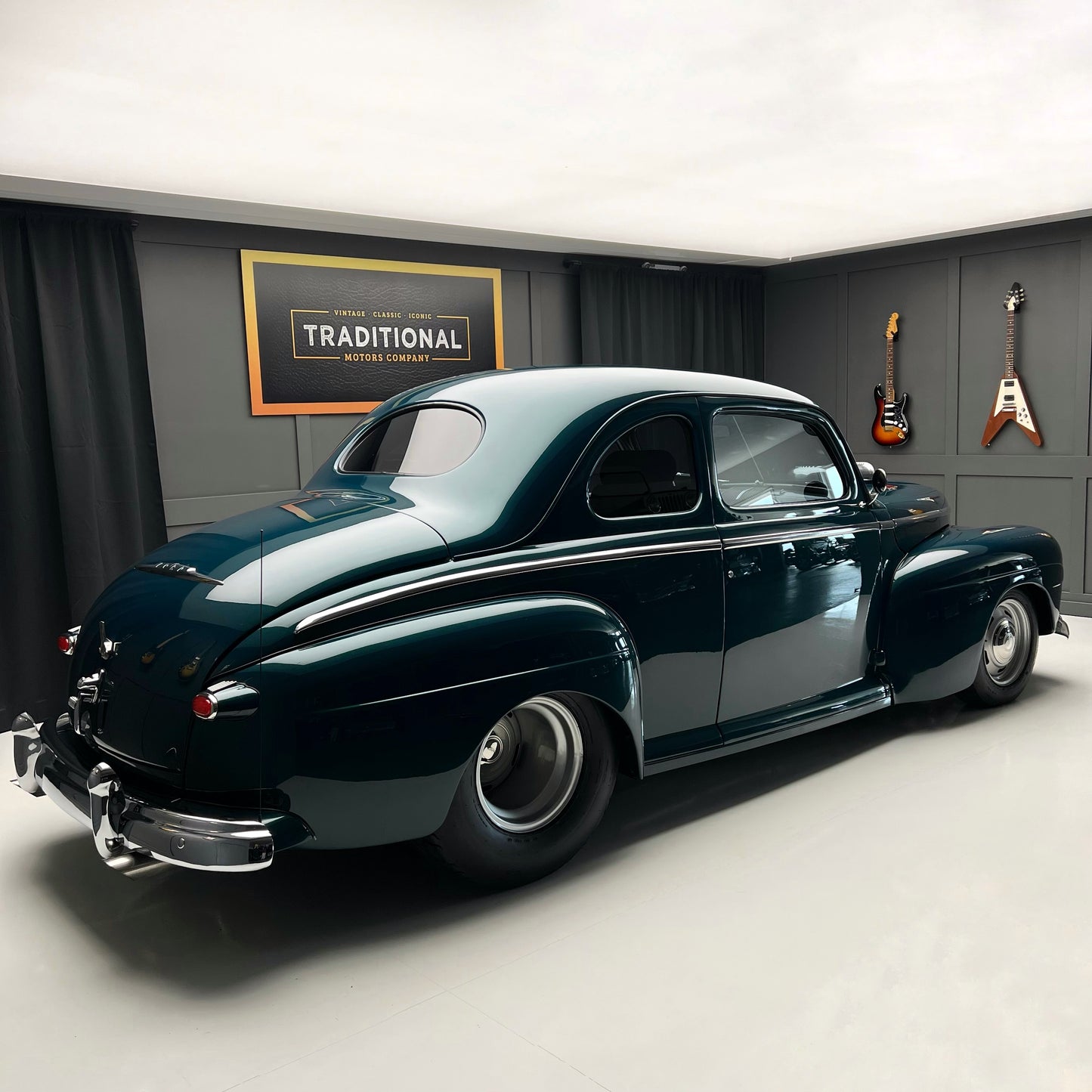 1948 Ford Super Deluxe