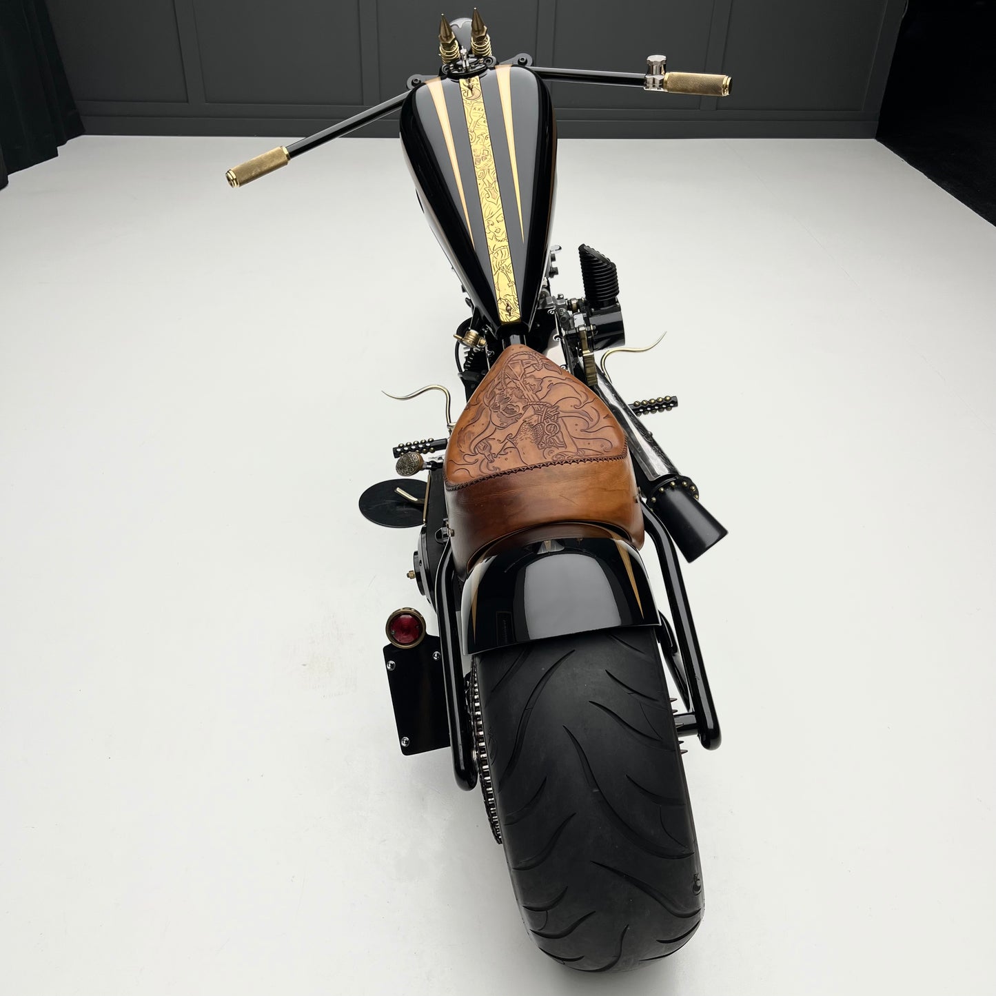 Load image into Gallery viewer, 2011 Custom Chopper