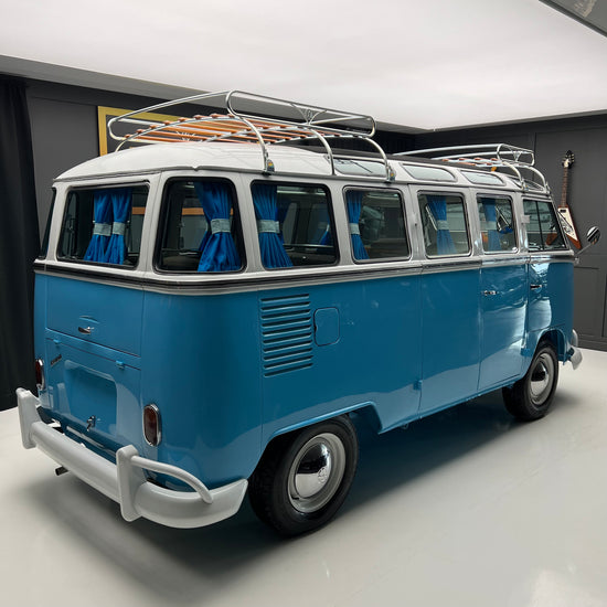 1974 Volkswagen Microbus Deluxe Samba 23 window
