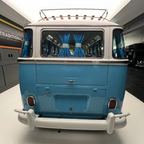 1974 Volkswagen Microbus Deluxe Samba 23 window