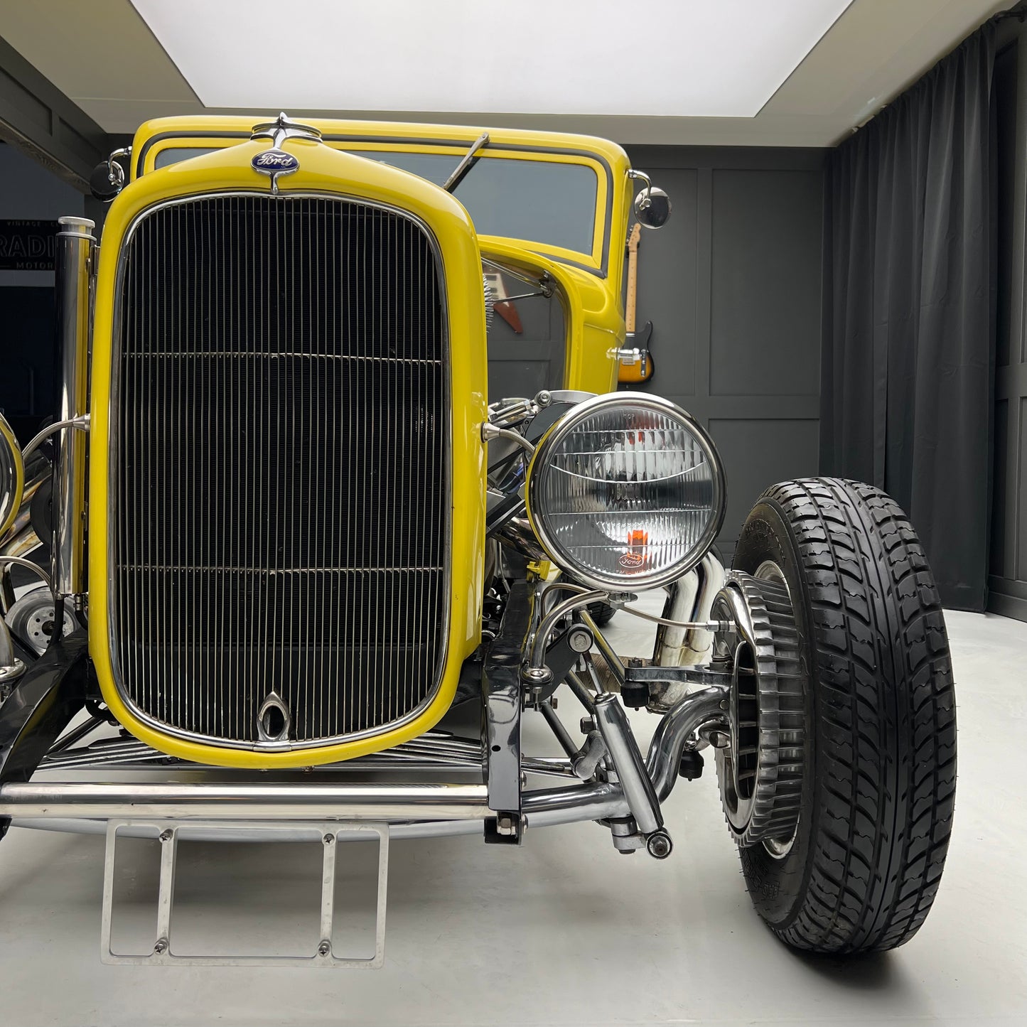 1932 Ford Hot Rod Coupe