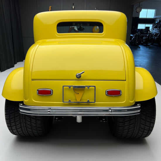 1932 Ford Hot Rod Coupe