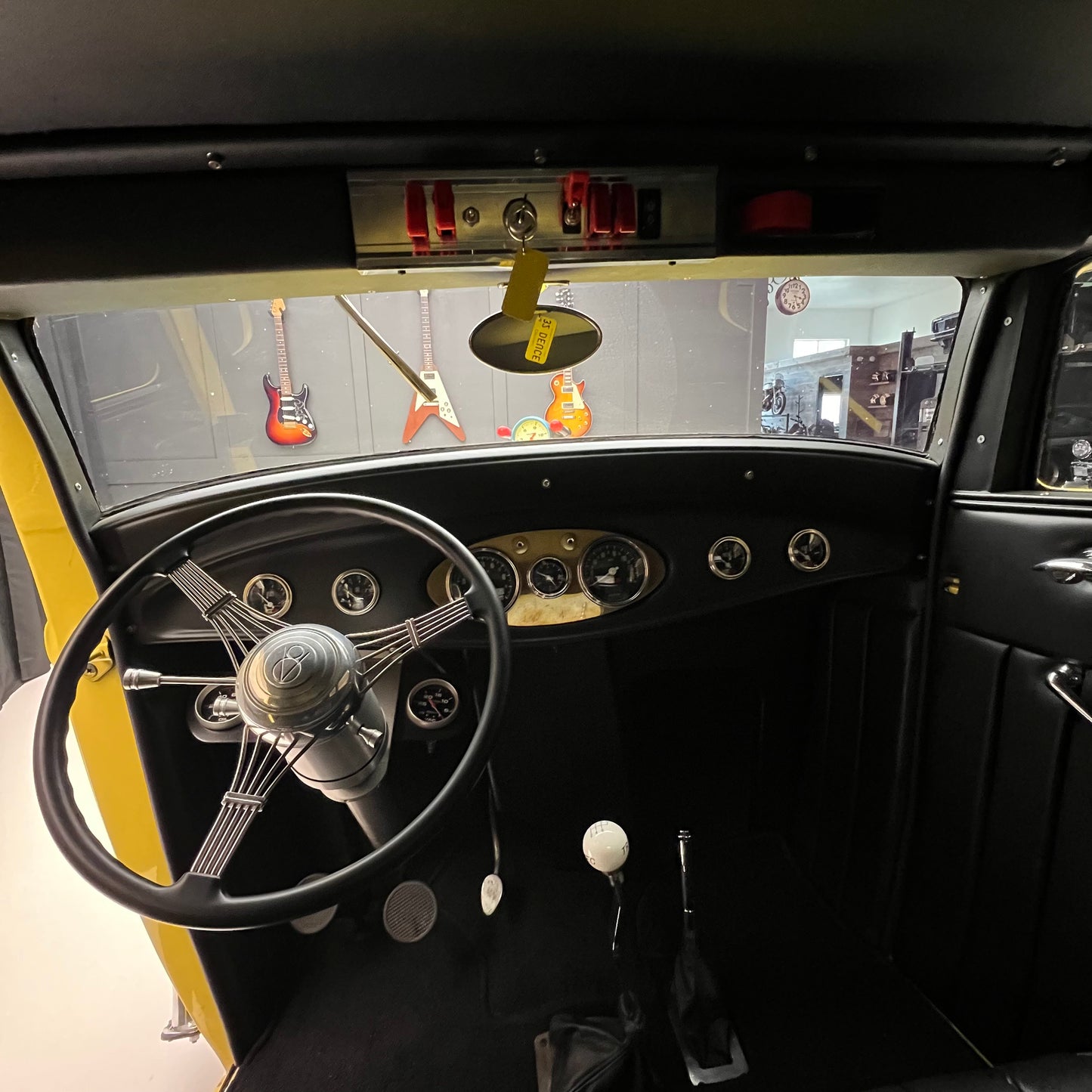 1932 Ford Hot Rod Coupe