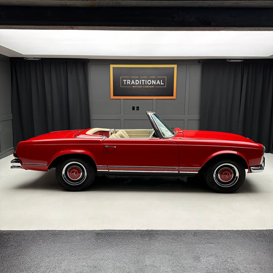 1966 Mercedes Benz 230SL Roadster