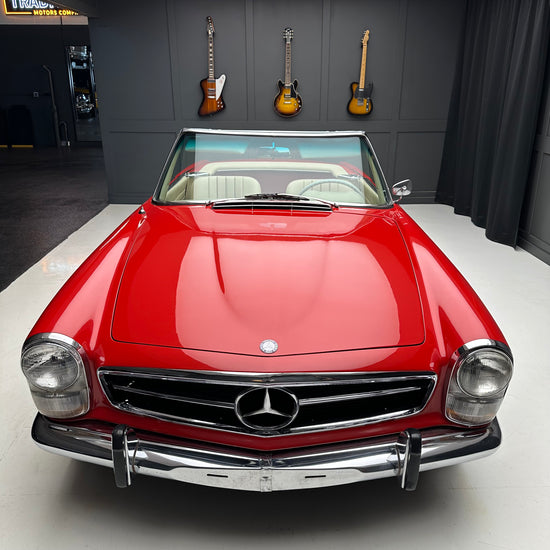 1966 Mercedes Benz 230SL Roadster