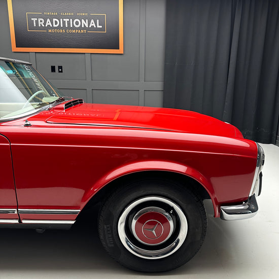 1966 Mercedes Benz 230SL Roadster