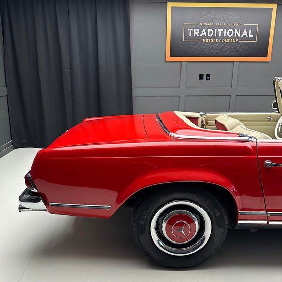 1966 Mercedes Benz 230SL Roadster