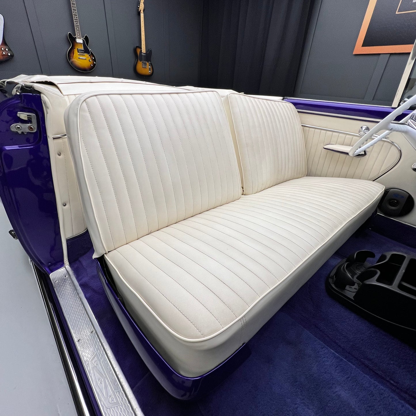 1952 Ford Crestline Sunliner